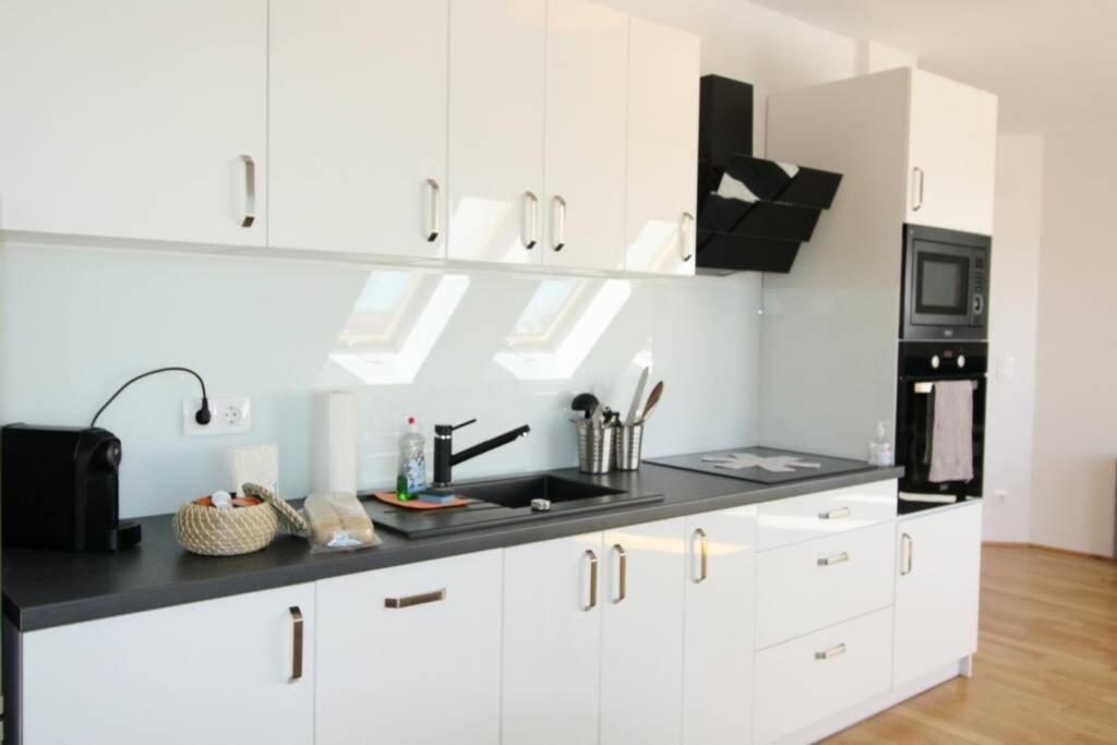 דירות וינה Penthouse With Amazing Terrace L Lf42 מראה חיצוני תמונה